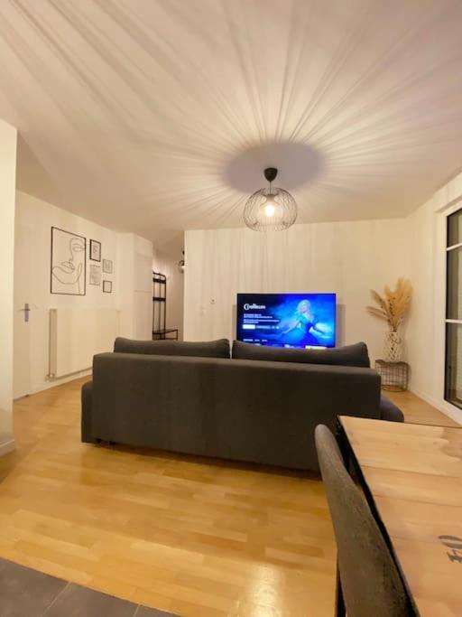 Suite Riviera - Vue Disneyland Chessy Kültér fotó